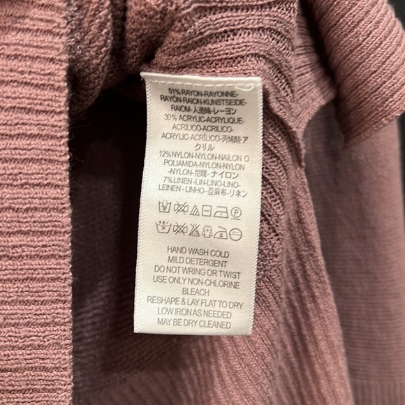 Free People criss cross tunic sweater. - Picture 4 of 6